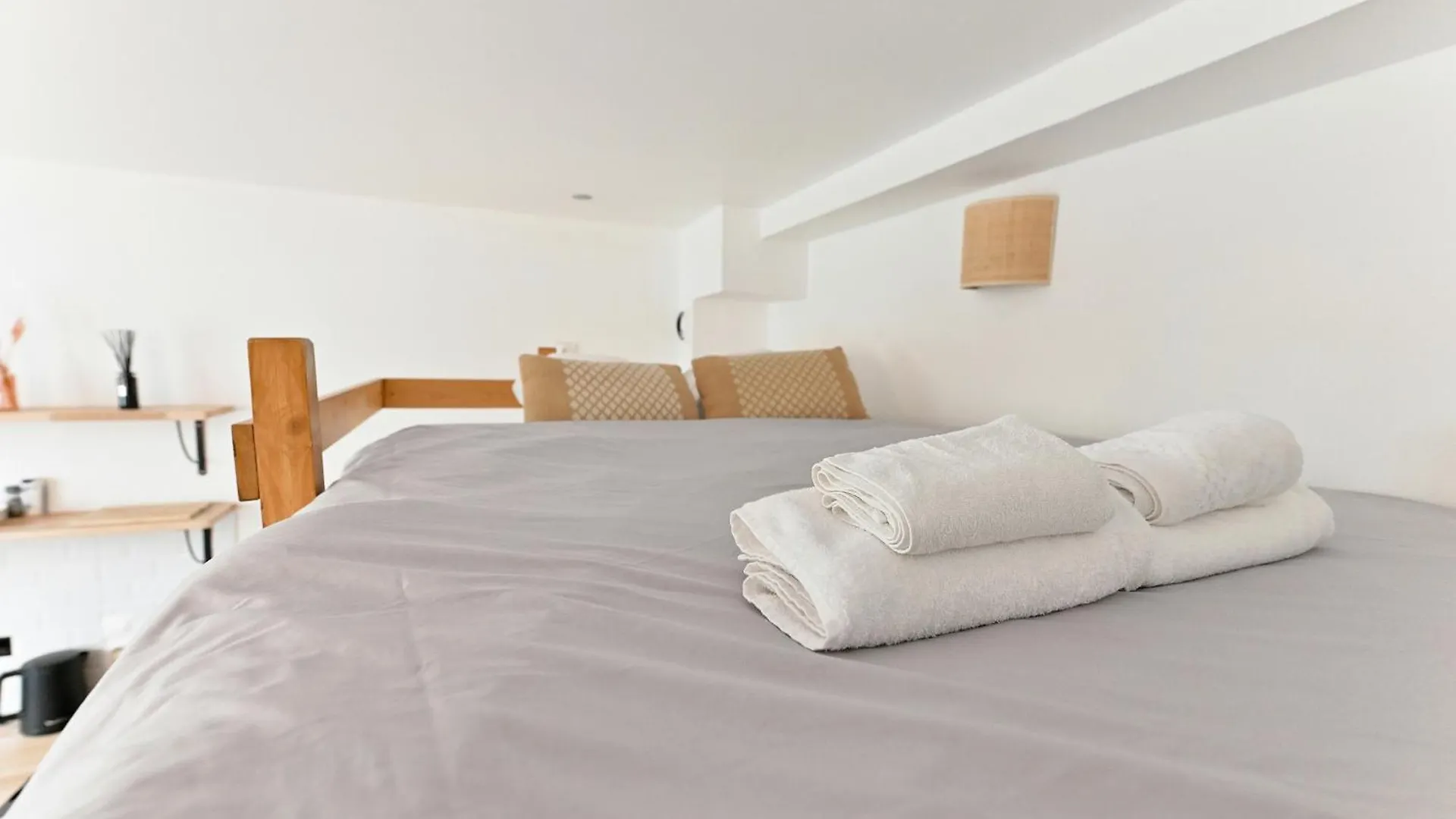 Apartamento Studio Avec Mezzanine Boulevard Voltaire-V París