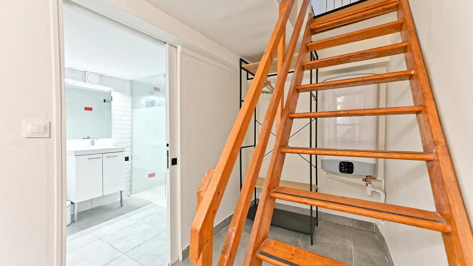 Studio Avec Mezzanine Boulevard Voltaire-V Παρίσι 0*,  Γαλλία