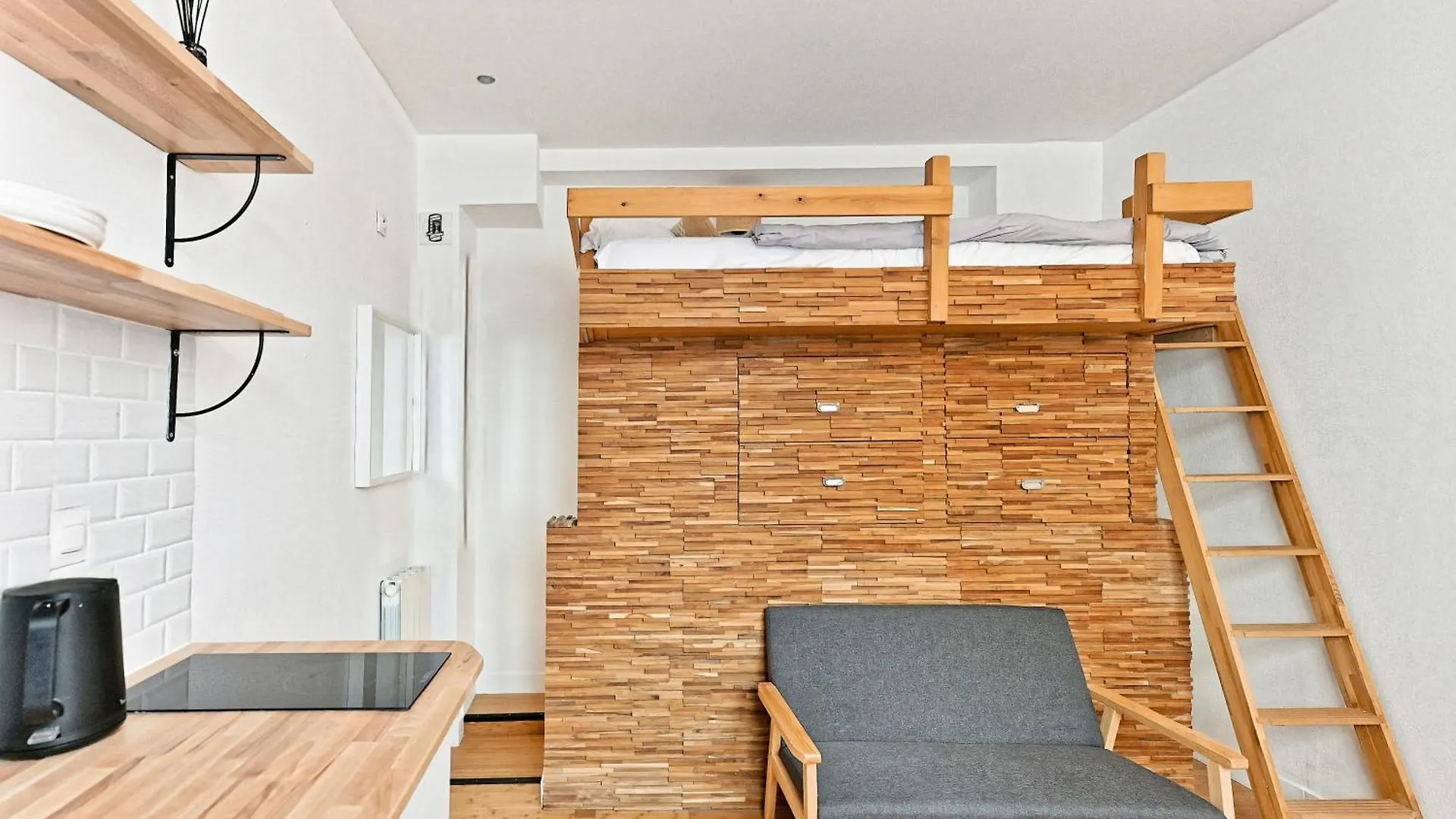 Apartment Studio Avec Mezzanine Boulevard Voltaire-V Paris France